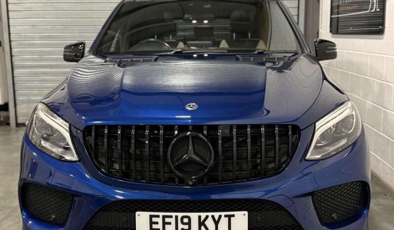 
Mercedes-Benz GLE 3.0 GLE43 V6 AMG Night Edition full									