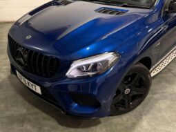 
Mercedes-Benz GLE 3.0 GLE43 V6 AMG Night Edition full									