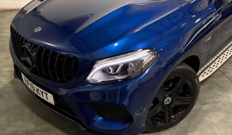 
Mercedes-Benz GLE 3.0 GLE43 V6 AMG Night Edition full									