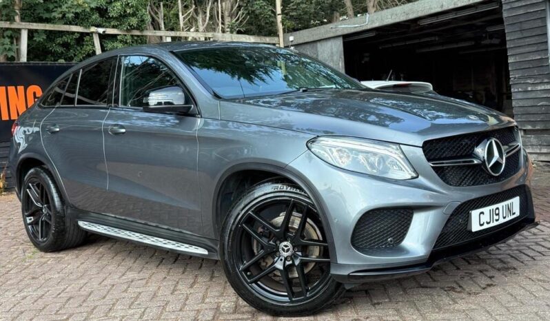 
Mercedes-Benz GLE 3.0 GLE350d V6 AMG Night Edition Coupe full									