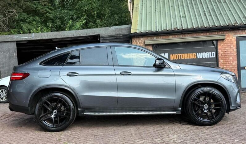 
Mercedes-Benz GLE 3.0 GLE350d V6 AMG Night Edition Coupe full									