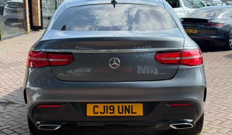 
Mercedes-Benz GLE 3.0 GLE350d V6 AMG Night Edition Coupe full									