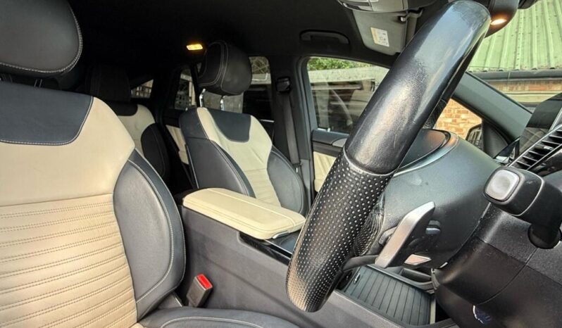 
Mercedes-Benz GLE 3.0 GLE350d V6 AMG Night Edition Coupe full									