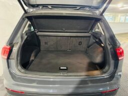 
Volkswagen Tiguan 2.0 TDI Match DSG 4Motion full									