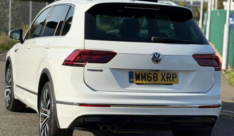 
Volkswagen Tiguan 2.0 TDI R-Line full									