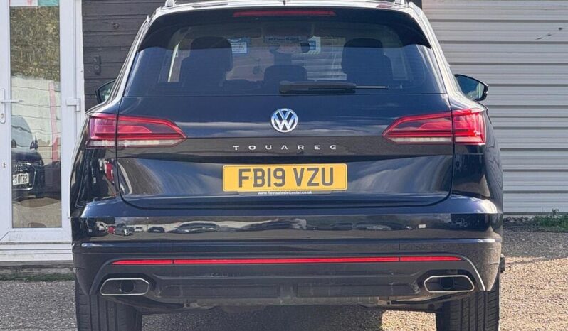 
Volkswagen Touareg 3.0 TDI V6 SEL Tiptronic 4Motion full									