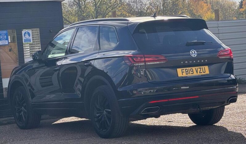 
Volkswagen Touareg 3.0 TDI V6 SEL Tiptronic 4Motion full									