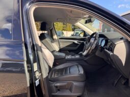 
Volkswagen Touareg 3.0 TDI V6 SEL Tiptronic 4Motion full									