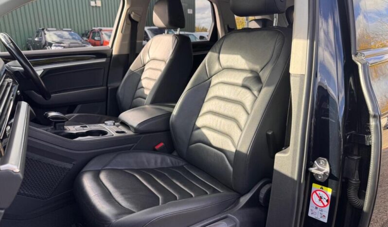 
Volkswagen Touareg 3.0 TDI V6 SEL Tiptronic 4Motion full									