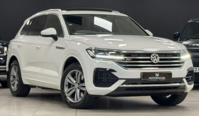 
Volkswagen Touareg 3.0 TDI V6 R-Line Tiptronic 4Motion full									