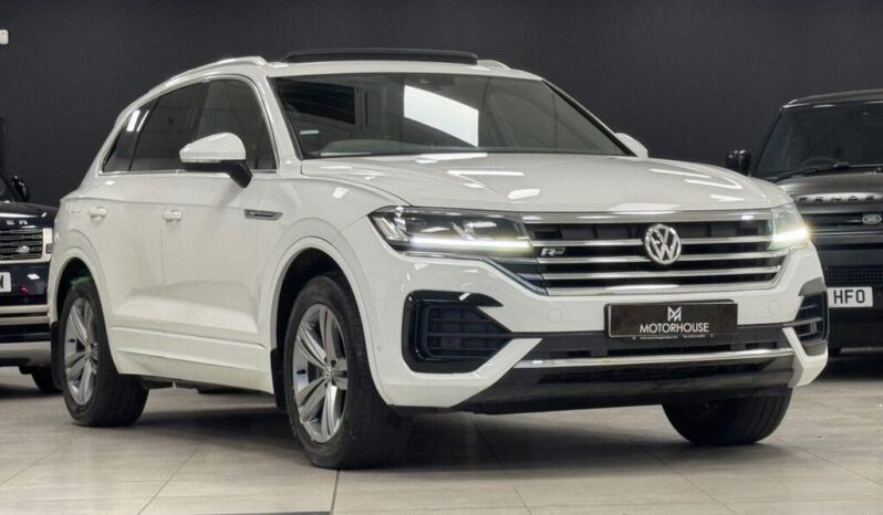 
Volkswagen Touareg 3.0 TDI V6 R-Line Tiptronic 4Motion full									