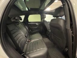 
Volkswagen Touareg 3.0 TDI V6 R-Line Tiptronic 4Motion full									