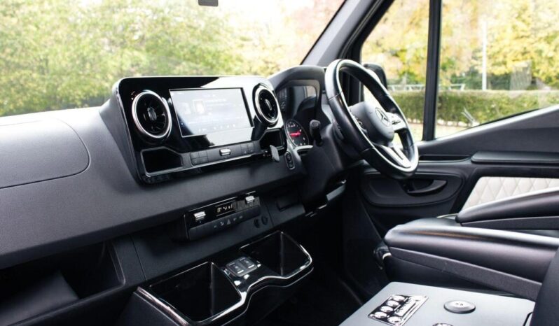 
Mercedes-Benz Sprinter 2020 2.1 516 CDI Progressive Crew Van G-Tronic full									