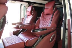 
Mercedes-Benz V-Class  2021 2.0 V300d Sport G-Tronic full									