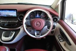 
Mercedes-Benz V-Class  2021 2.0 V300d Sport G-Tronic full									