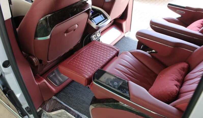 
Mercedes-Benz V-Class  2021 2.0 V300d Sport G-Tronic full									