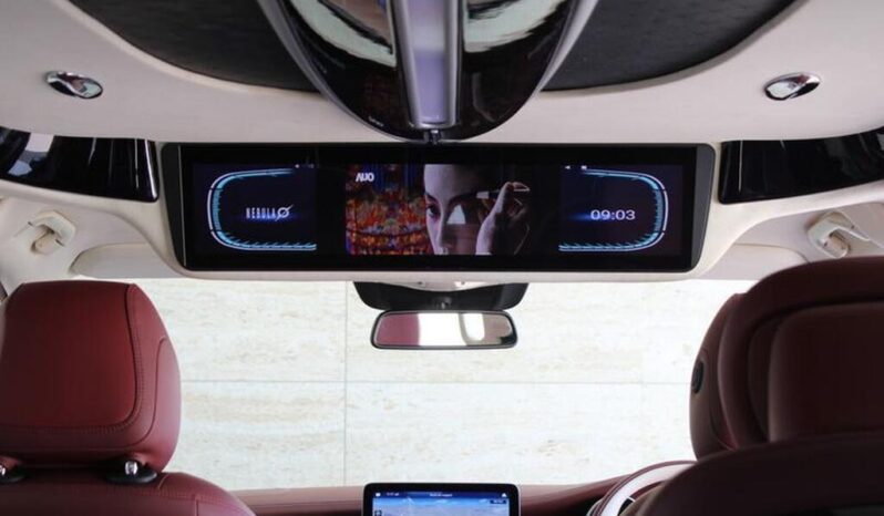 
Mercedes-Benz V-Class  2021 2.0 V300d Sport G-Tronic full									