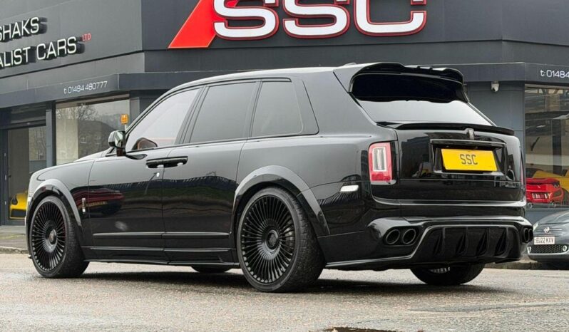 
Rolls-Royce Cullinan 2020 6.75 V12 Black Badge full									