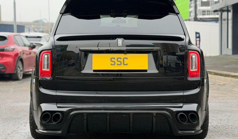 
Rolls-Royce Cullinan 2020 6.75 V12 Black Badge full									