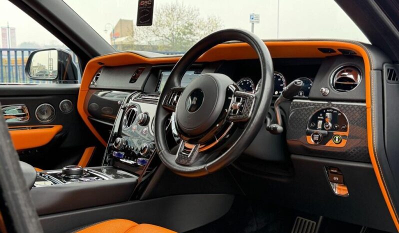 
Rolls-Royce Cullinan 2020 6.75 V12 Black Badge full									