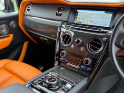 
Rolls-Royce Cullinan 2020 6.75 V12 Black Badge full									