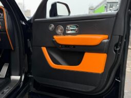 
Rolls-Royce Cullinan 2020 6.75 V12 Black Badge full									