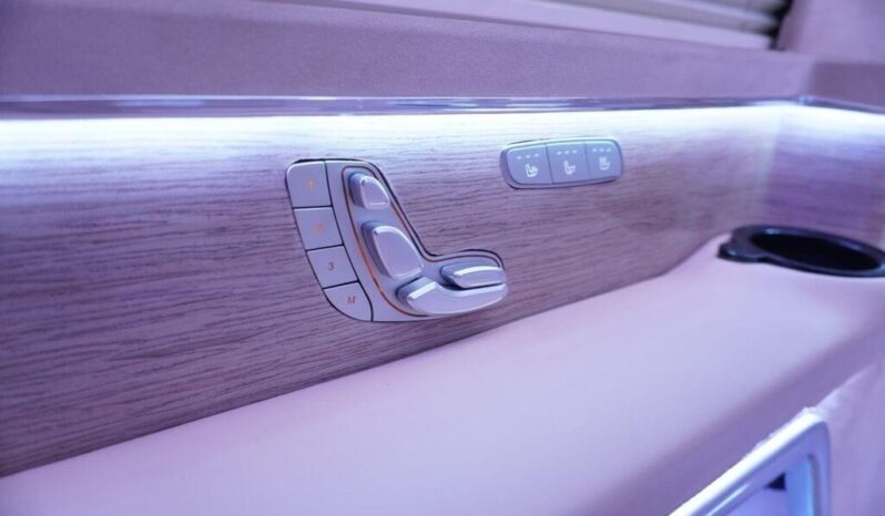 
Mercedes-Benz Sprinter 315 CDI Progressive Panel Van (LUXURY MAYBACH–RASHFORD 10 EDITION) full									