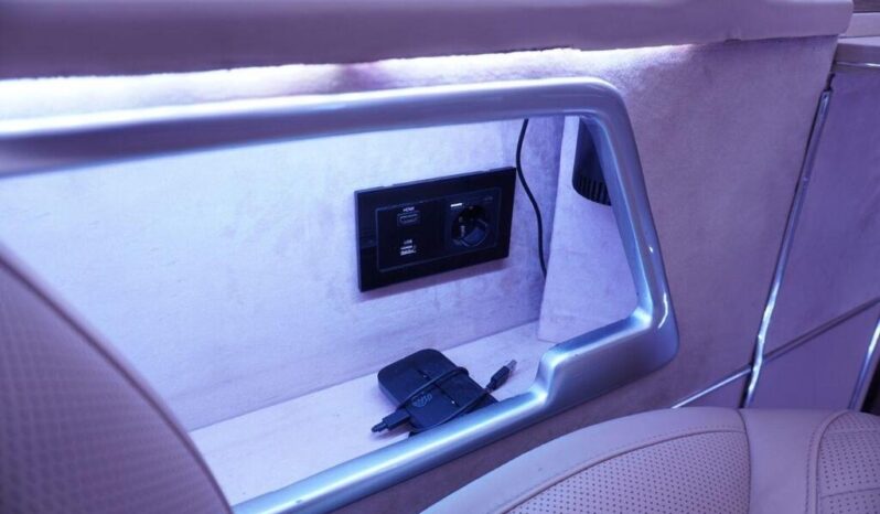 
Mercedes-Benz Sprinter 315 CDI Progressive Panel Van (LUXURY MAYBACH–RASHFORD 10 EDITION) full									