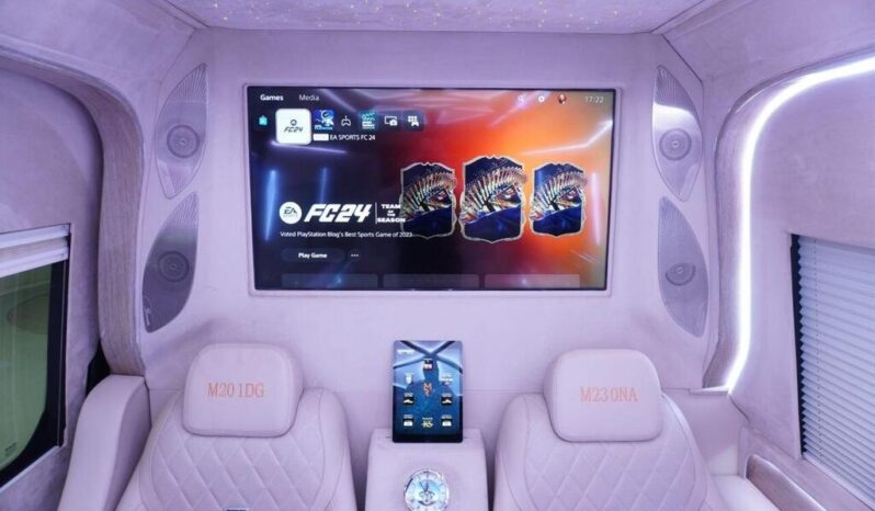 
Mercedes-Benz Sprinter 315 CDI Progressive Panel Van (LUXURY MAYBACH–RASHFORD 10 EDITION) full									