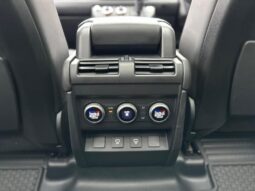 
Land Rover Defender 2022 110 P525 V8 full									