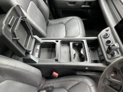 
Land Rover Defender 2022 110 P525 V8 full									