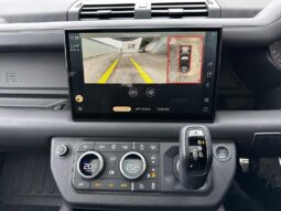 
Land Rover Defender 2022 110 P525 V8 full									