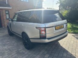 
Land Rover Range Rover 3.0 TD V6 Vogue Auto full									