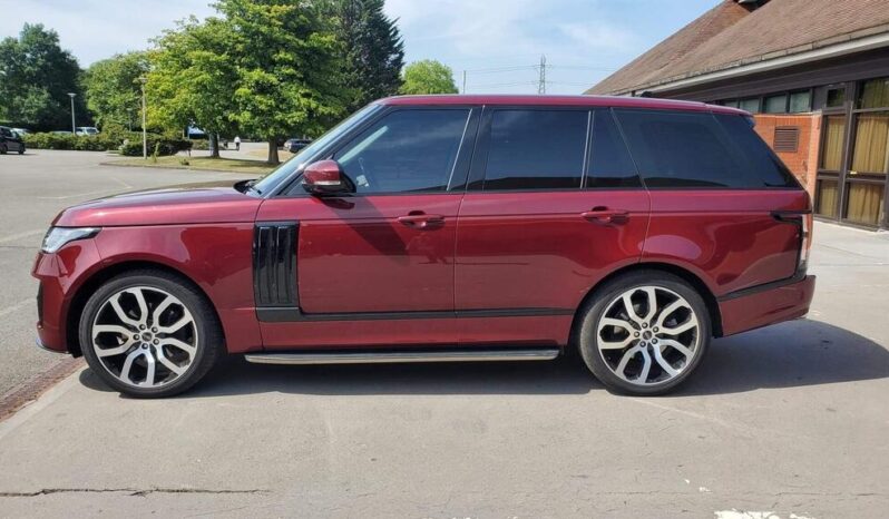 
Land Rover Range Rover 3.0 TD V6 Vogue full									