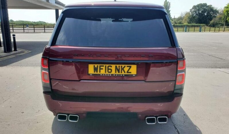 
Land Rover Range Rover 3.0 TD V6 Vogue full									