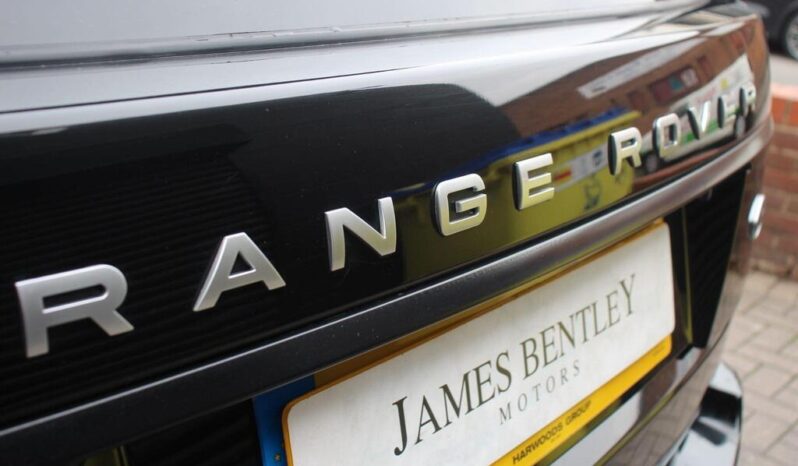 
Land Rover Range Rover 4.4 SD V8 Vogue full									