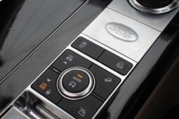 
Land Rover Range Rover 4.4 SD V8 Vogue full									