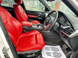 
BMW X5 2019 3.0 30d SE Auto xDrive full									