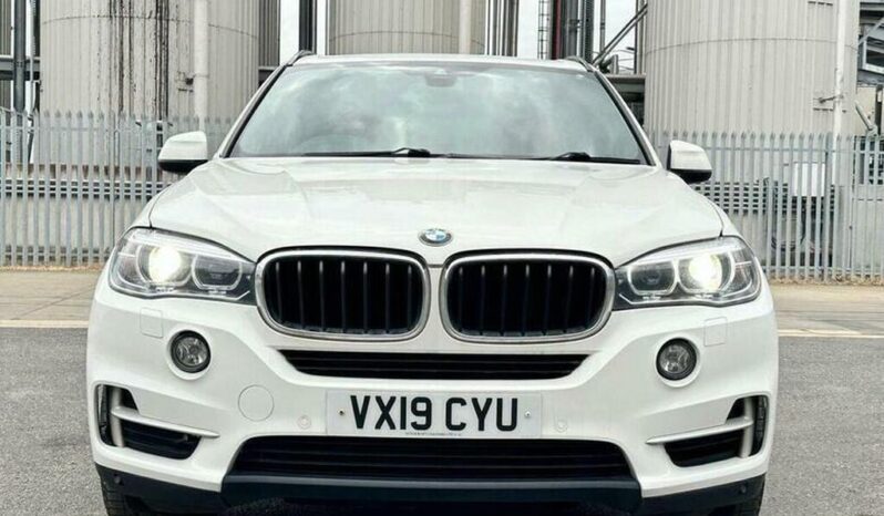 
BMW X5 2019 3.0 30d SE Auto xDrive full									