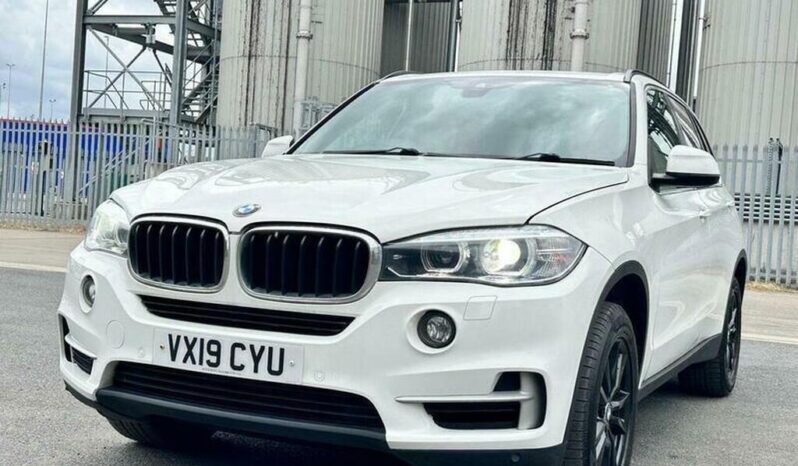 
BMW X5 2019 3.0 30d SE Auto xDrive full									