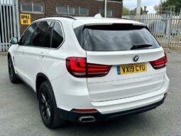 
BMW X5 2019 3.0 30d SE Auto xDrive full									