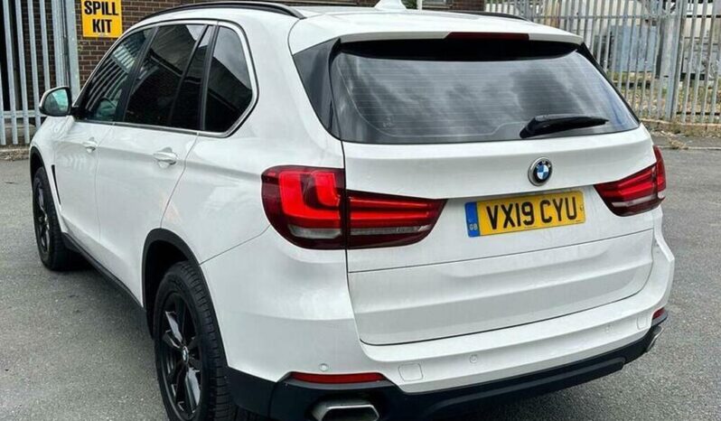 
BMW X5 2019 3.0 30d SE Auto xDrive full									
