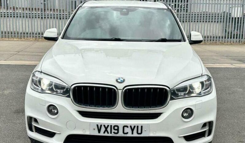 
BMW X5 2019 3.0 30d SE Auto xDrive full									