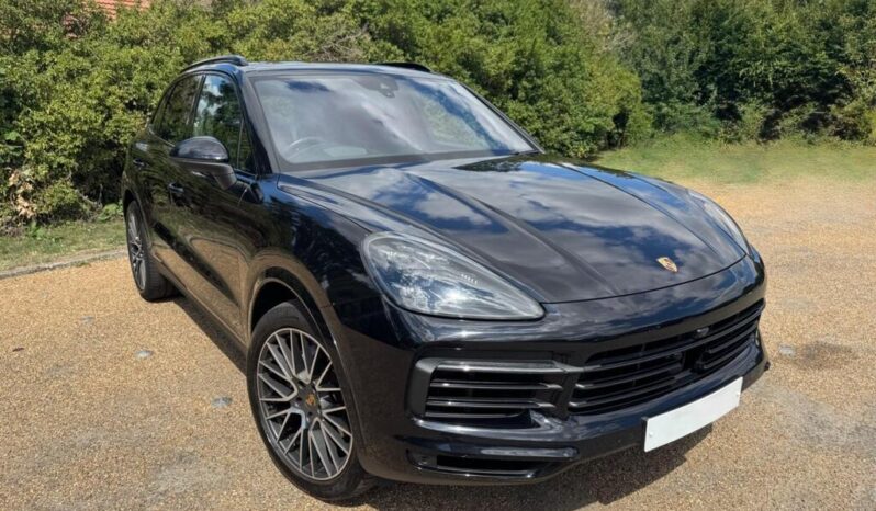 
Porsche Cayenne 3.0T V6 TiptronicS 4WD Euro 6 full									