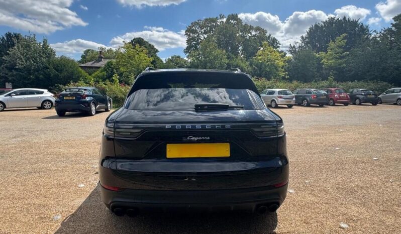 
Porsche Cayenne 3.0T V6 TiptronicS 4WD Euro 6 full									