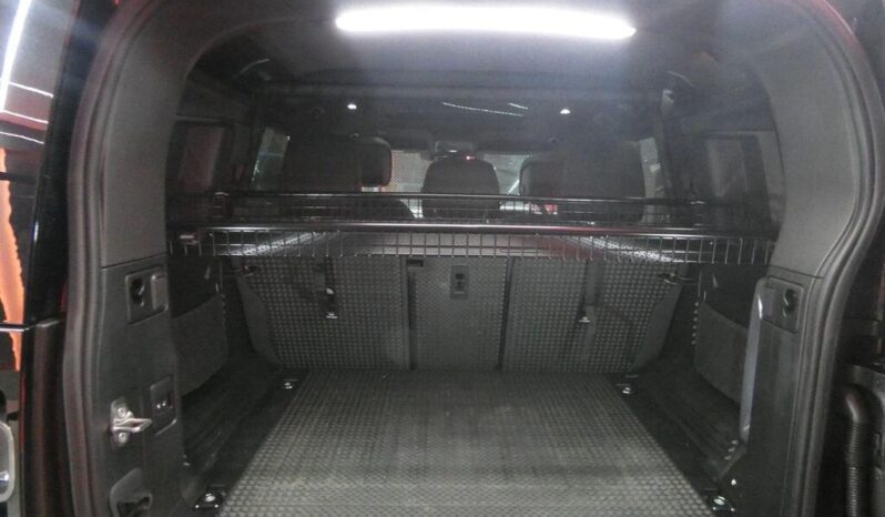 
Land Rover Defender 110 2020 3.0 i6 X full									