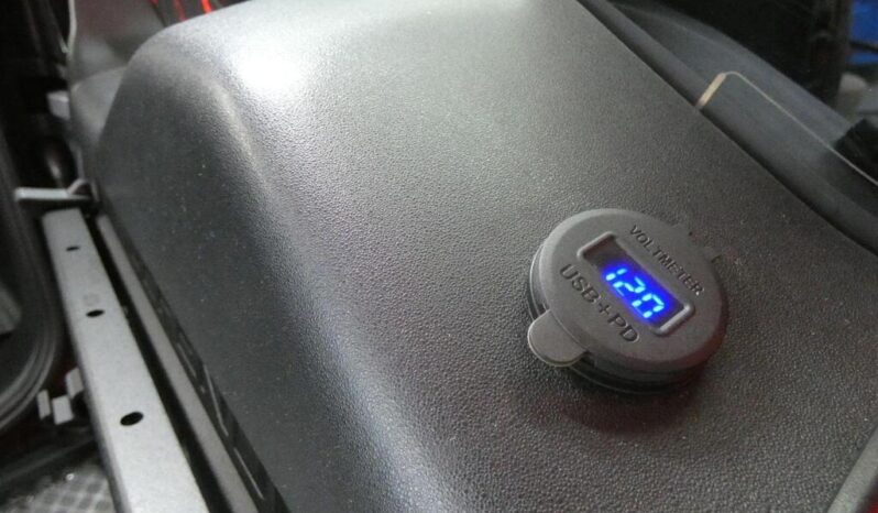 
Land Rover Defender 110 2020 3.0 i6 X full									