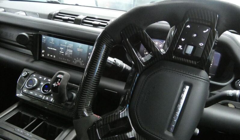 
Land Rover Defender 110 2020 3.0 i6 X full									