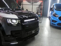 
Land Rover Defender 110 2020 3.0 i6 X full									