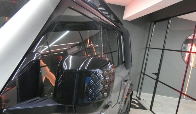 
Land Rover Defender 110 2020 3.0 i6 X full									